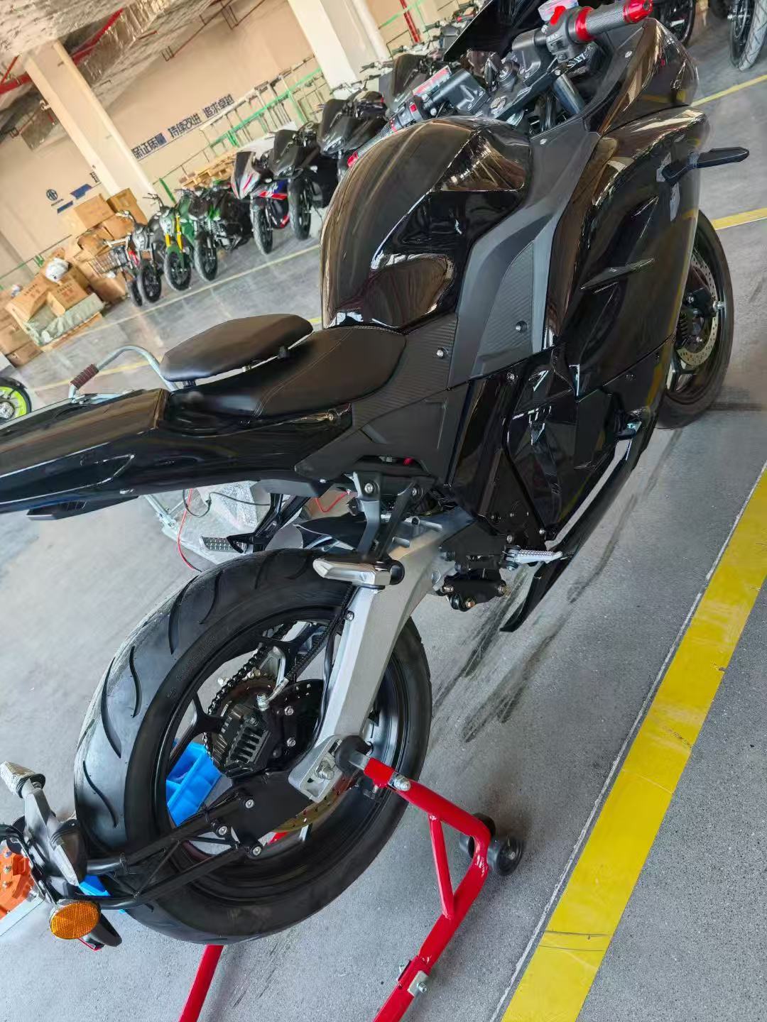 أحدث دراجة نارية كهربائية سريع - مراجعة 72V 5000W Electric Motorcycle وسعره